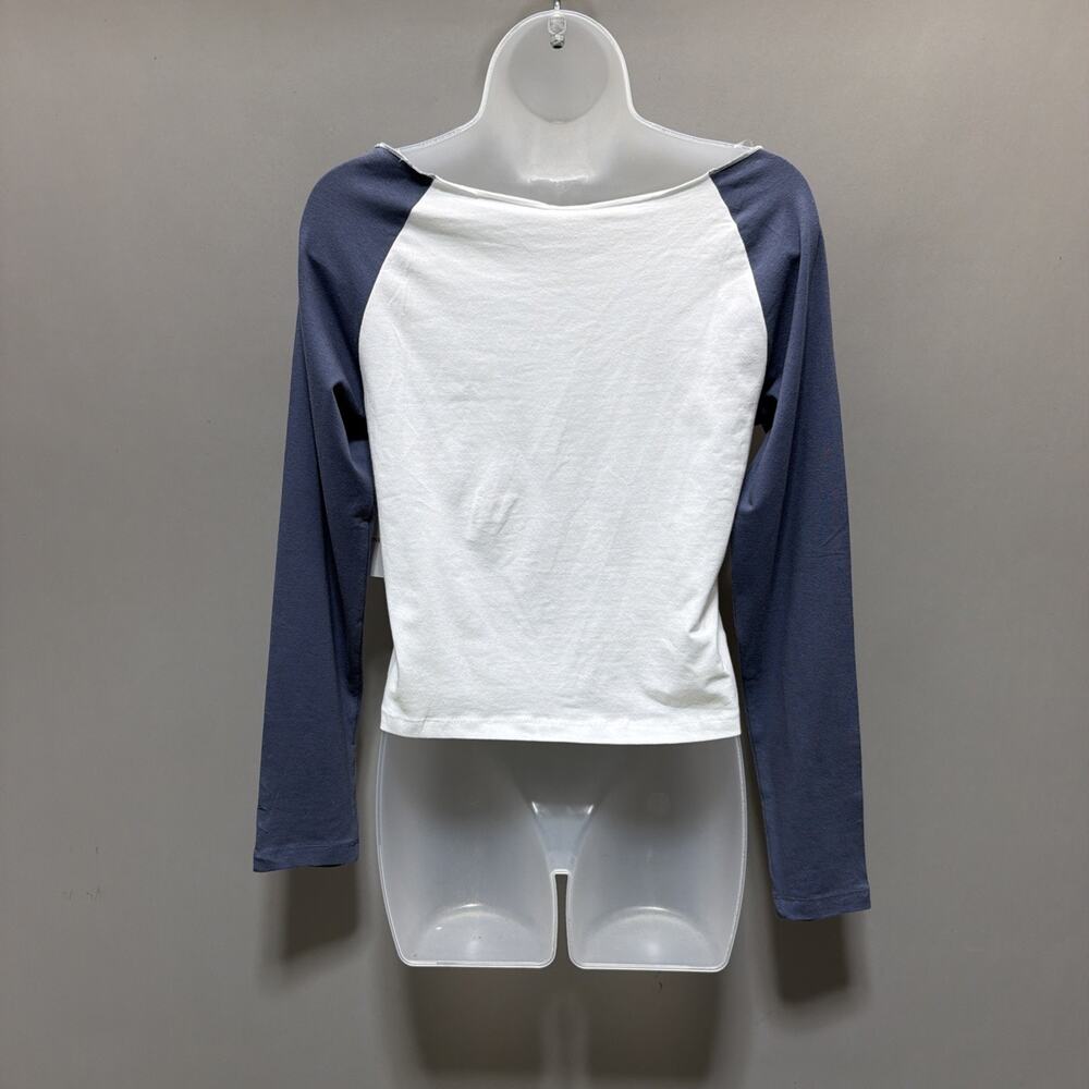 One Step Up Juniors Long Sleeve Raglan Top Cropped Size Large NWT - Picture 2 of 6